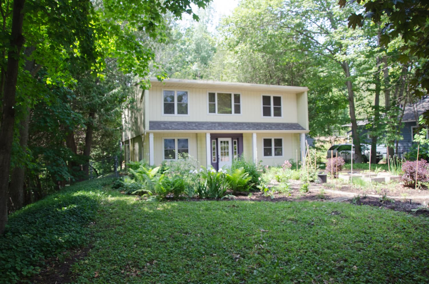 Chalet Style Home for Sale - Image 1