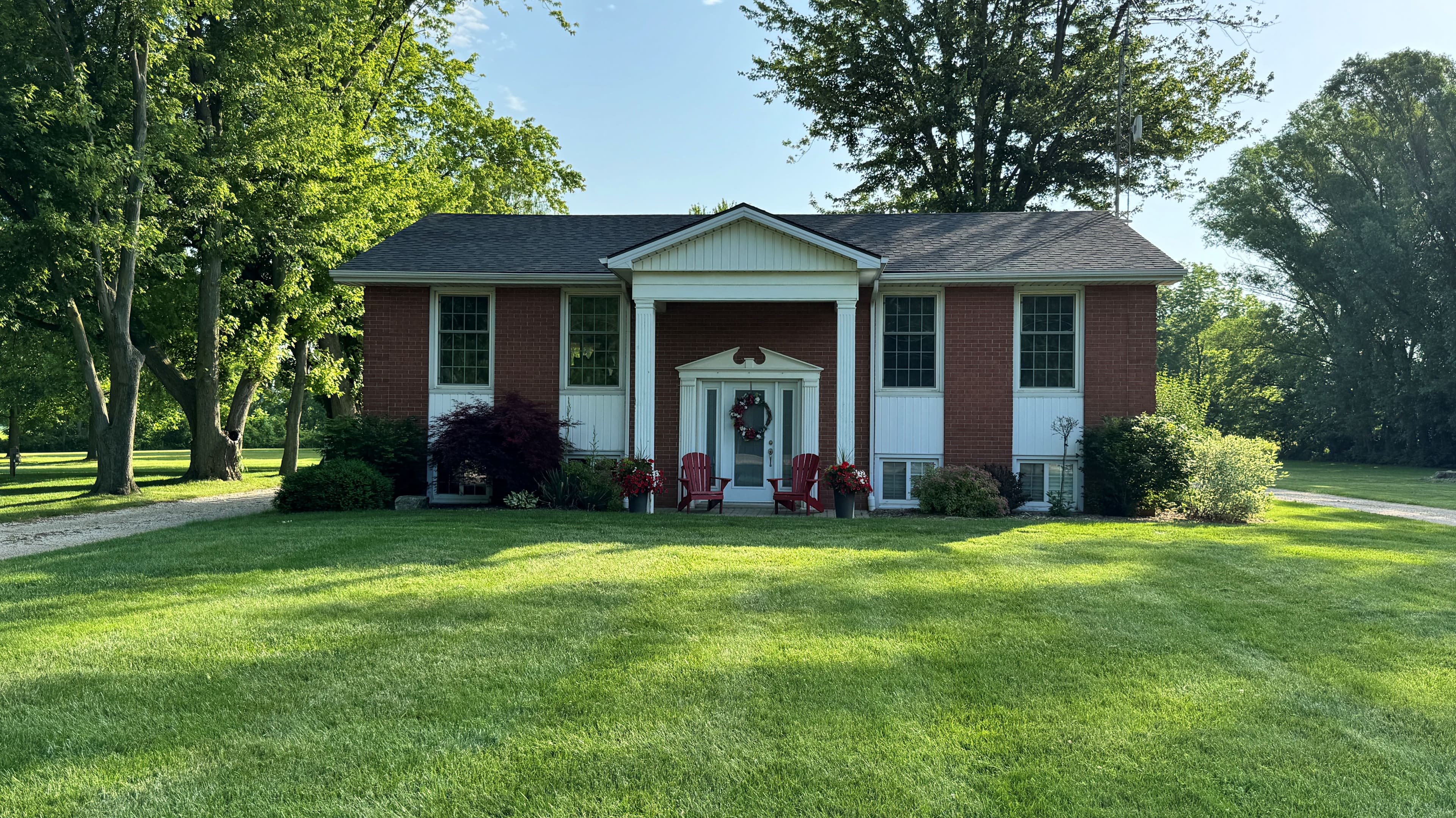 4-Bedroom Raised Ranch, 4.5 acres - Image 1