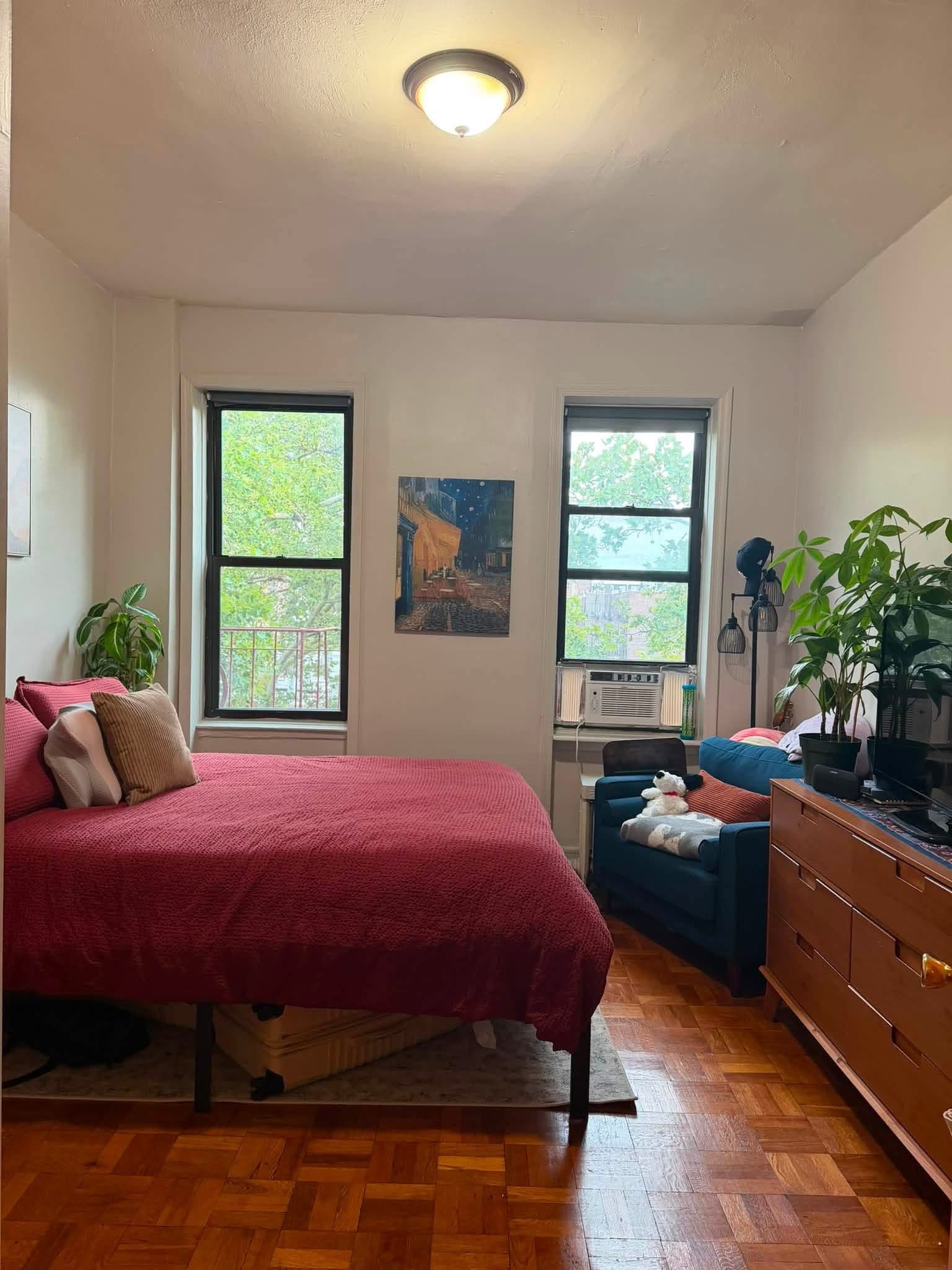Fully furnished apartment for rent - Image 1